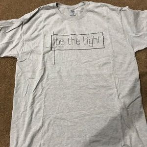 Be The Light large gray t-shirt
